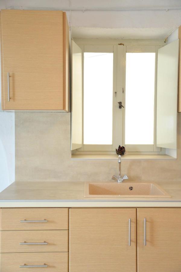 Milos Apartments Kardapis Ground Floor Klima  Zewnętrze zdjęcie