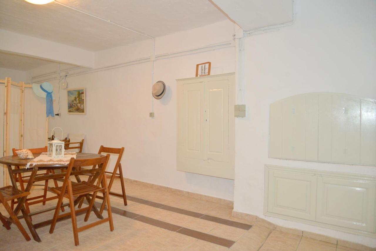 Milos Apartments Kardapis Ground Floor Klima  Zewnętrze zdjęcie