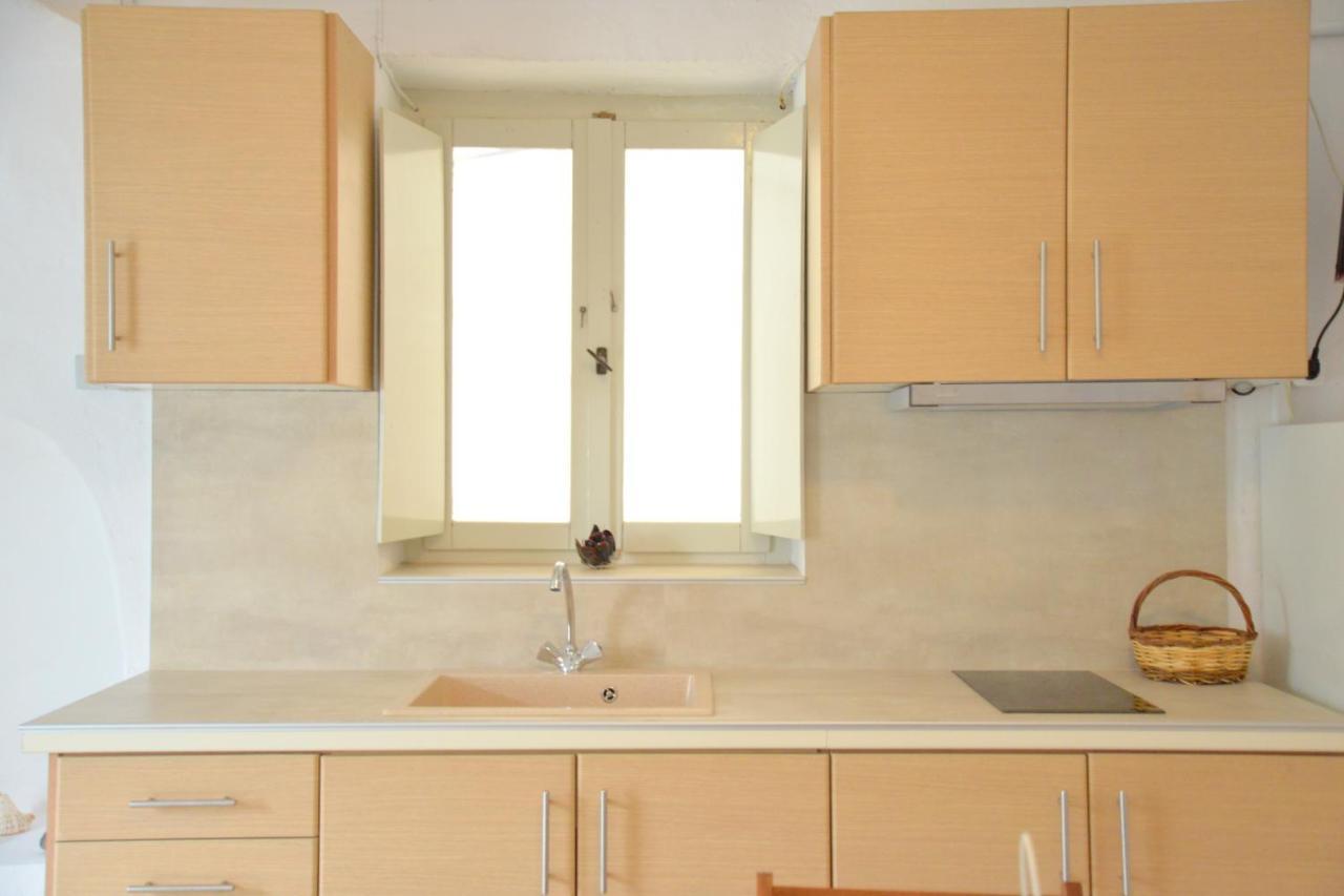 Milos Apartments Kardapis Ground Floor Klima  Zewnętrze zdjęcie